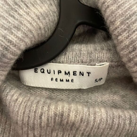 Equipment Femme Oscar Turtleneck Cashmere Sweater Grey S - Picture 4 of 8